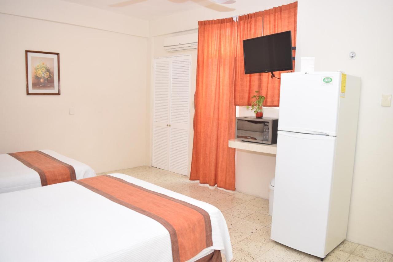 Hotel Suites Le Monde Cancun Exterior photo