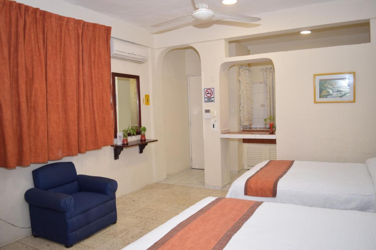 Hotel Suites Le Monde Cancun Exterior photo