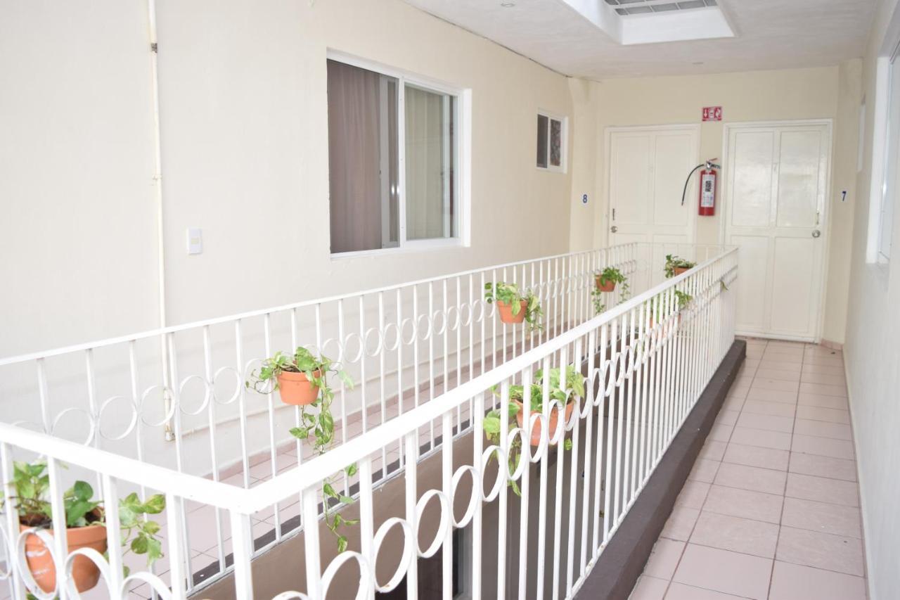 Hotel Suites Le Monde Cancun Exterior photo